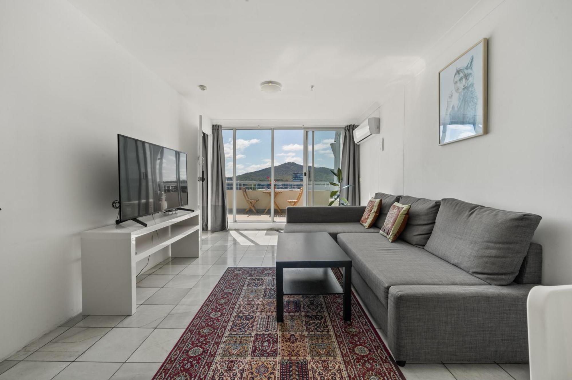 Dana-Private Room In A Shared Duplex Apartment -1 Canberra Exterior photo
